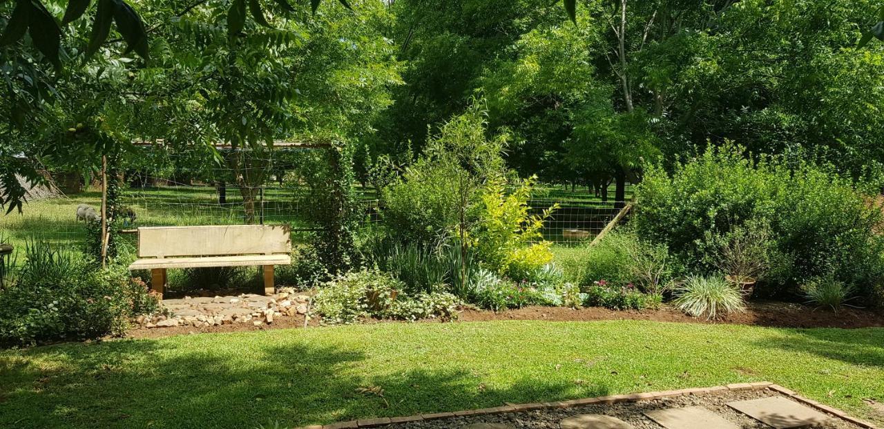 Millstream Inn Guest House Skeerpoort Екстериор снимка