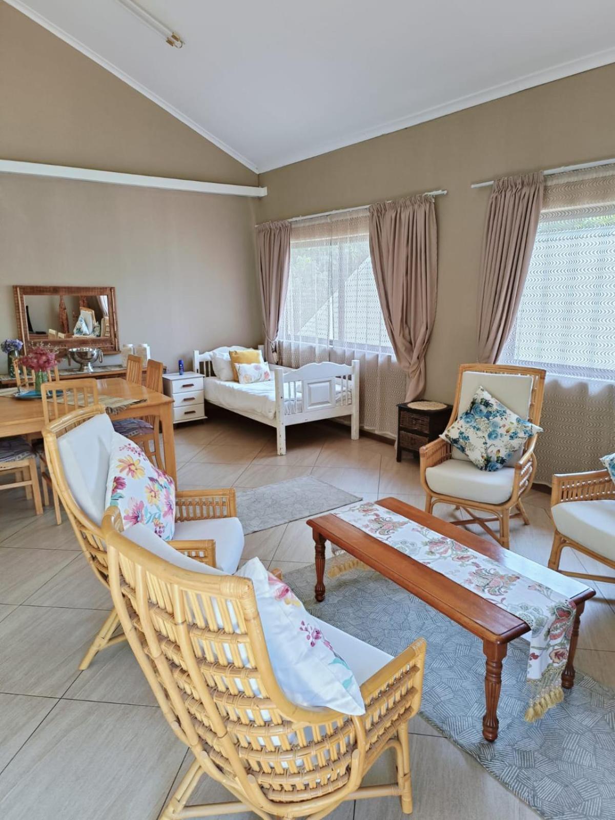 Millstream Inn Guest House Skeerpoort Стая снимка