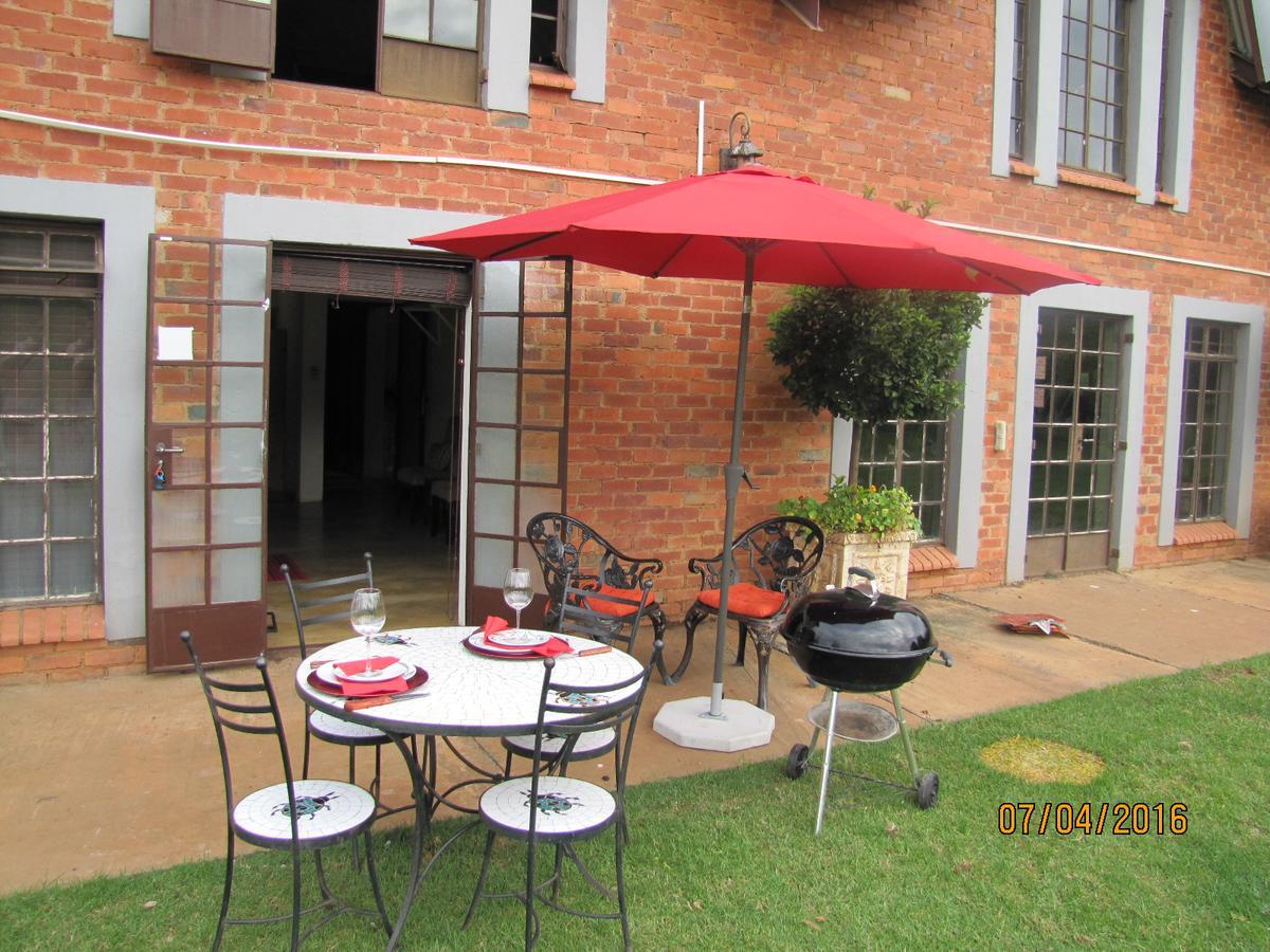 Millstream Inn Guest House Skeerpoort Екстериор снимка