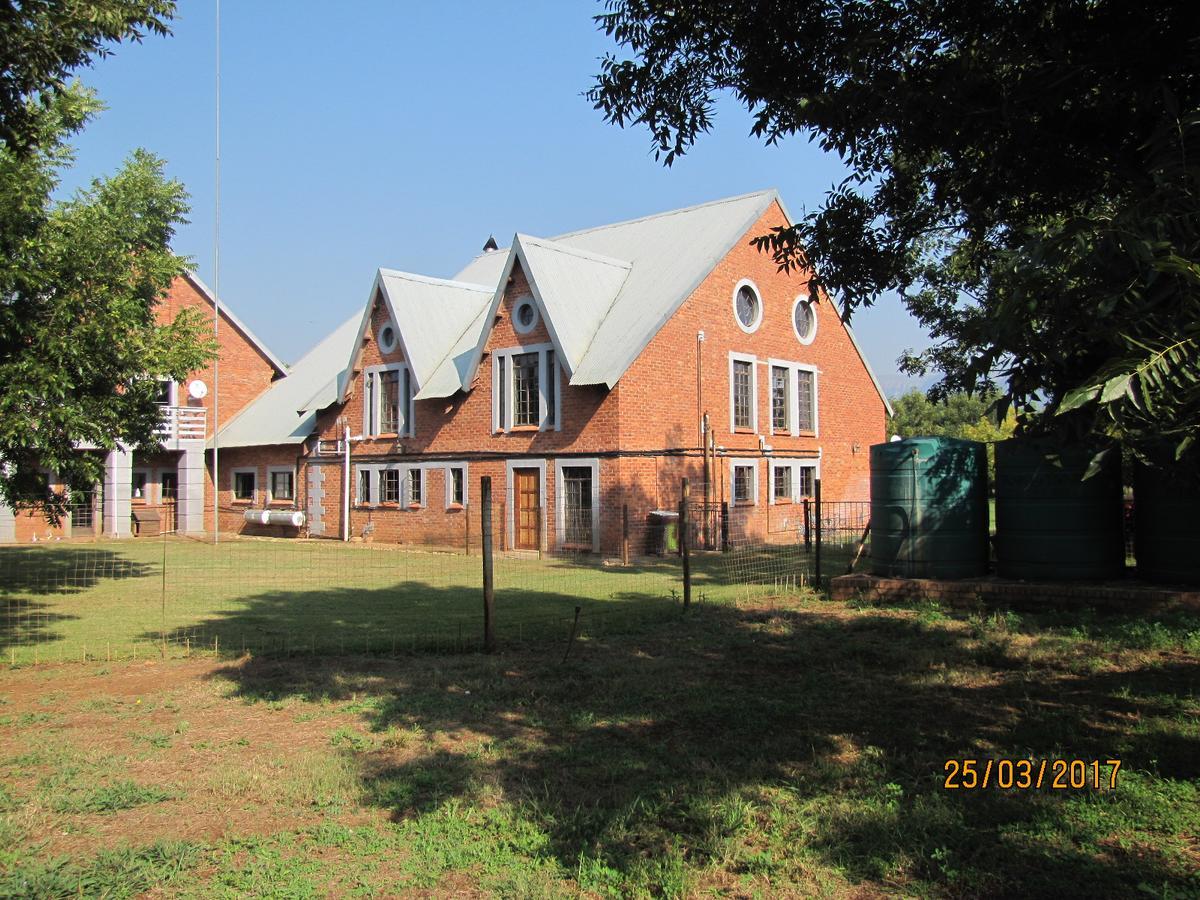 Millstream Inn Guest House Skeerpoort Екстериор снимка